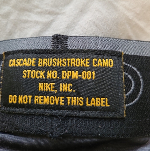 Nike Pro Mens SZ Med Training Tights in Cascade Brush Stroke Camo Black - Picture 3 of 9